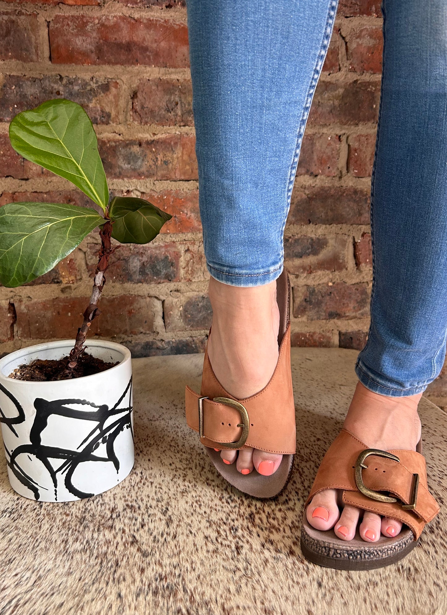 Protea Ladies Sandal - Pink / Black / Brown
